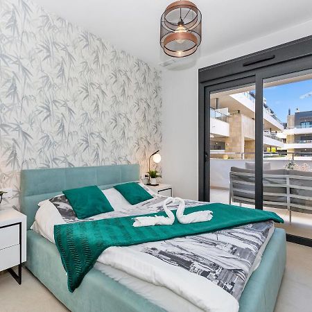 Lovely First Floor Apartment, Heating Pool ! Аликанте Экстерьер фото
