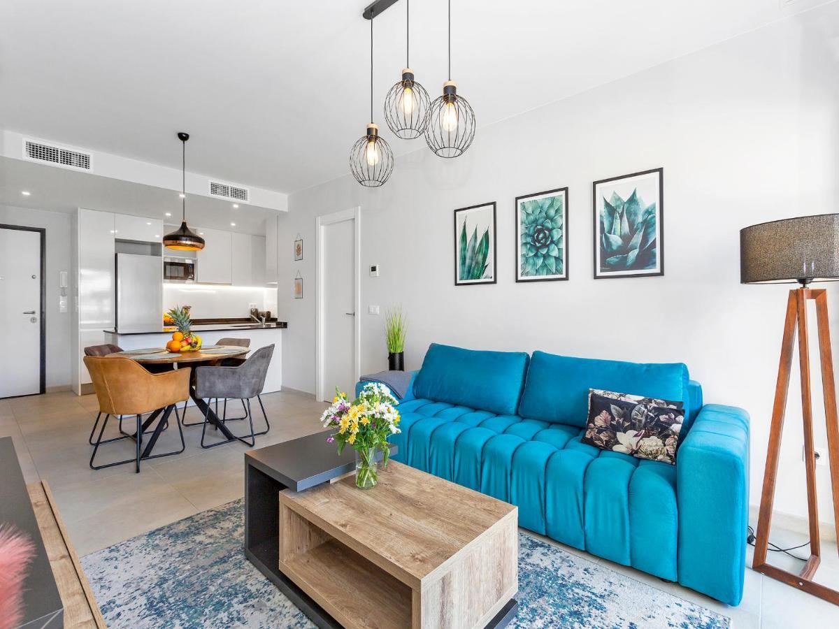 Lovely First Floor Apartment, Heating Pool ! Аликанте Экстерьер фото